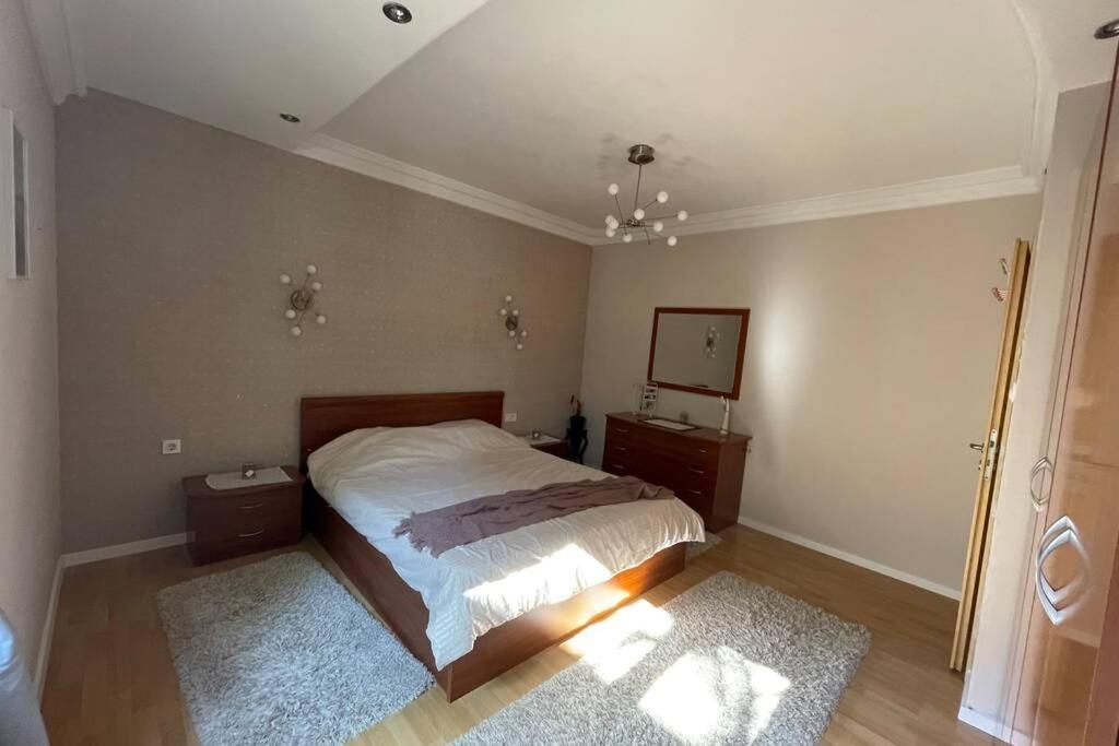 Cozy Apartment In The Old Center Of Prishtina Приштина Экстерьер фото